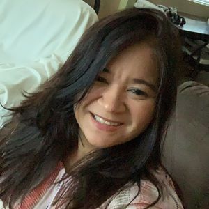 Meet your Posher, Adriana